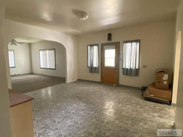 200 N 2nd Street, Challis, ID 83226