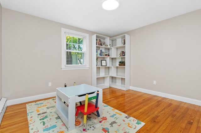 114 Lewis Ave, Walpole, MA 02081