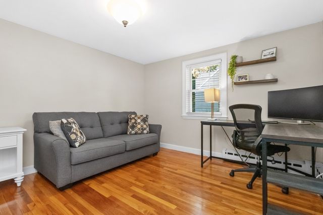 114 Lewis Ave, Walpole, MA 02081