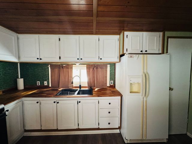 5651 N Seeley Road, Cedar Creek Twp, MI 49663