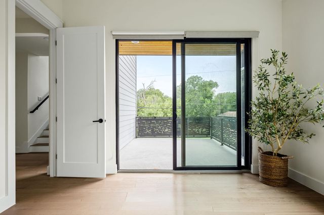 3508 Lyons RD, Austin, TX 78702