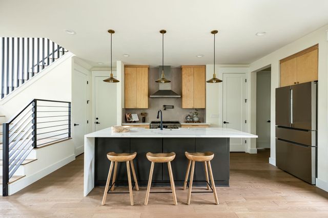 3508 Lyons RD, Austin, TX 78702