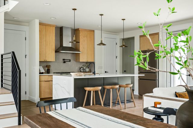 3508 Lyons RD, Austin, TX 78702