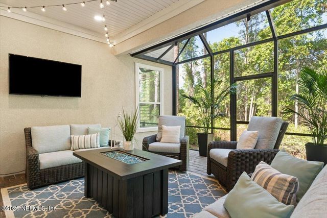 240 ST JOHNS FOREST Boulevard, St. Johns, FL 32259