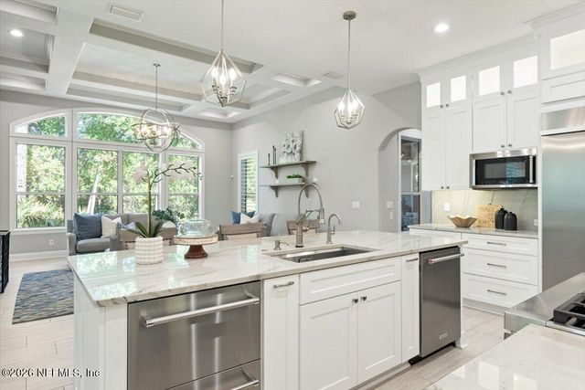 240 ST JOHNS FOREST Boulevard, St. Johns, FL 32259