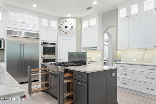 240 ST JOHNS FOREST Boulevard, St. Johns, FL 32259