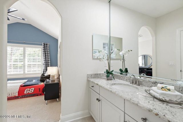 240 ST JOHNS FOREST Boulevard, St. Johns, FL 32259