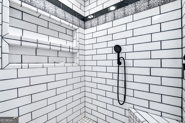 1144 Blue Ridge Drive, Mccaysville, GA 30555