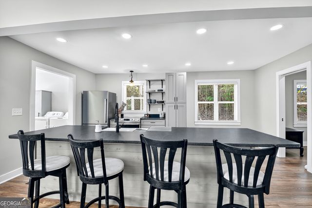 1144 Blue Ridge Drive, Mccaysville, GA 30555