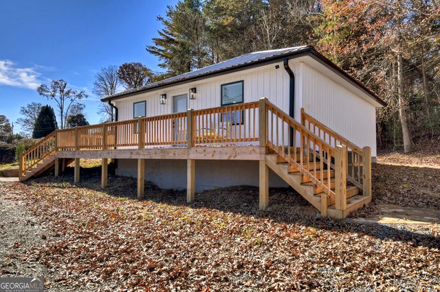 1144 Blue Ridge Drive, Mccaysville, GA 30555