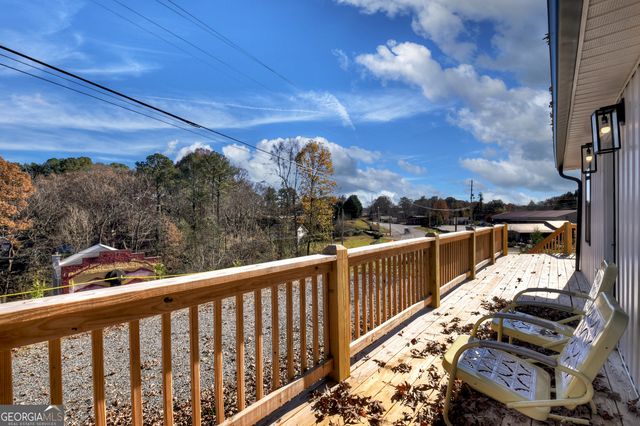 1144 Blue Ridge Drive, Mccaysville, GA 30555