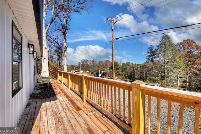 1144 Blue Ridge Drive, Mccaysville, GA 30555