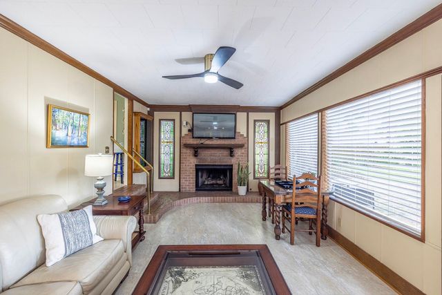 503 Funderburk Avenue, Houma, LA 70364