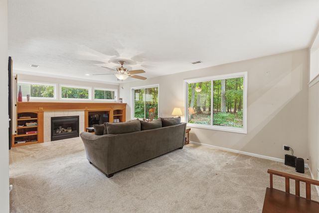 13347 Greenbriar Drive, Grand Haven, MI 49417