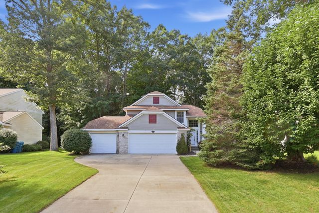 13347 Greenbriar Drive, Grand Haven, MI 49417