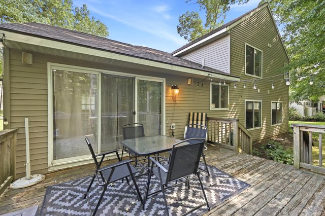 13347 Greenbriar Drive, Grand Haven, MI 49417