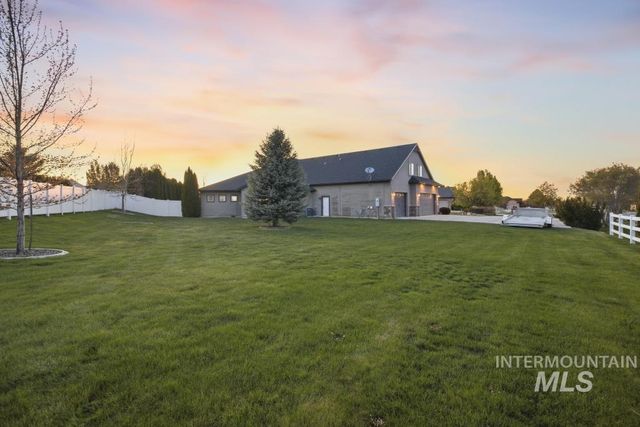 3987 N 3540 E, Kimberly, ID 83341