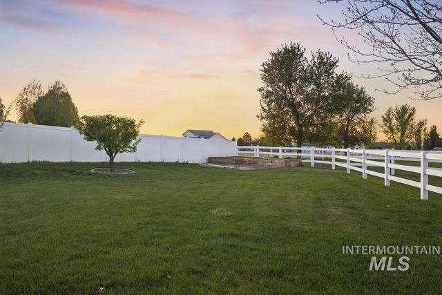 3987 N 3540 E, Kimberly, ID 83341