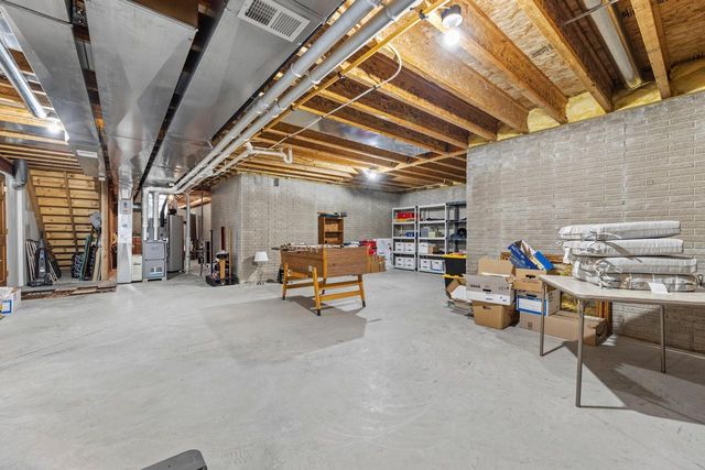 1289 Ridgeside ROAD, Oconomowoc, WI 53066