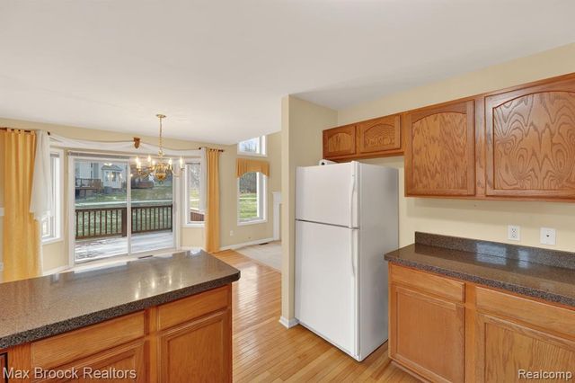 6166 Lochmore Drive, Commerce Twp, MI 48382