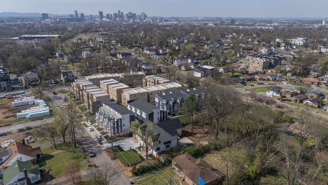 1312 Montgomery Avenue, Nashville, TN 37207