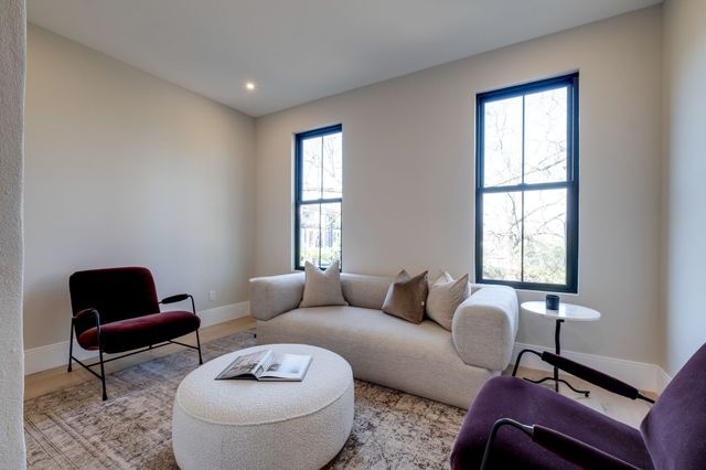1312 Montgomery Avenue, Nashville, TN 37207