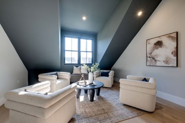 1312 Montgomery Avenue, Nashville, TN 37207