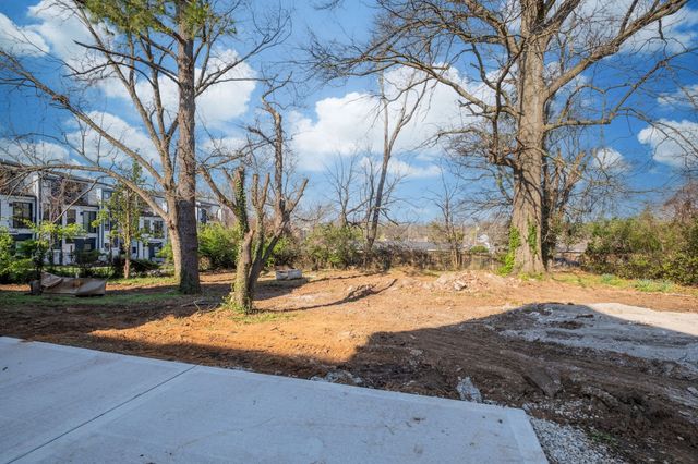 1312 Montgomery Avenue, Nashville, TN 37207