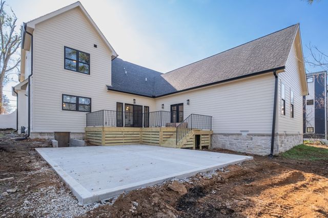 1312 Montgomery Avenue, Nashville, TN 37207