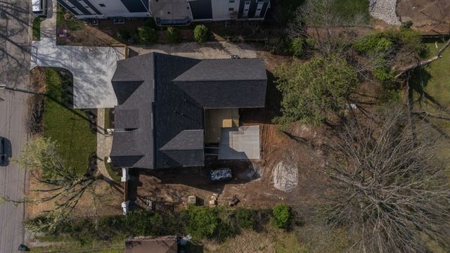 1312 Montgomery Avenue, Nashville, TN 37207
