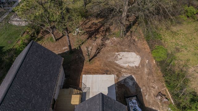 1312 Montgomery Avenue, Nashville, TN 37207