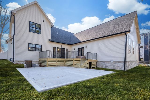 1312 Montgomery Avenue, Nashville, TN 37207