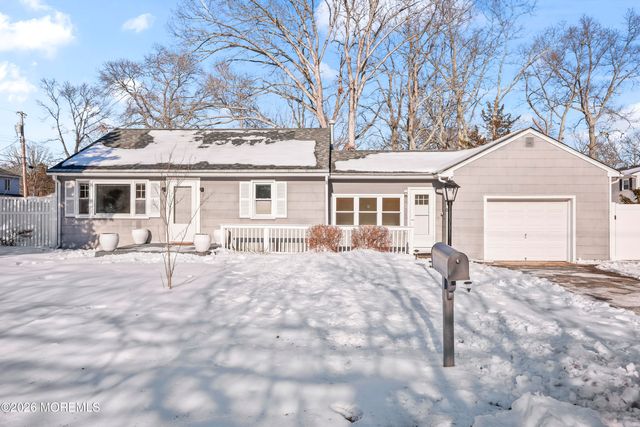 72 Baywood Boulevard, Brick, NJ 08723