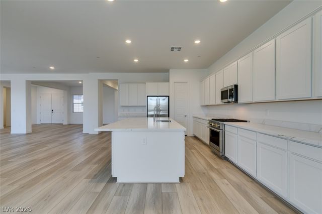 10869 Grace Landing Avenue, Las Vegas, NV 89166