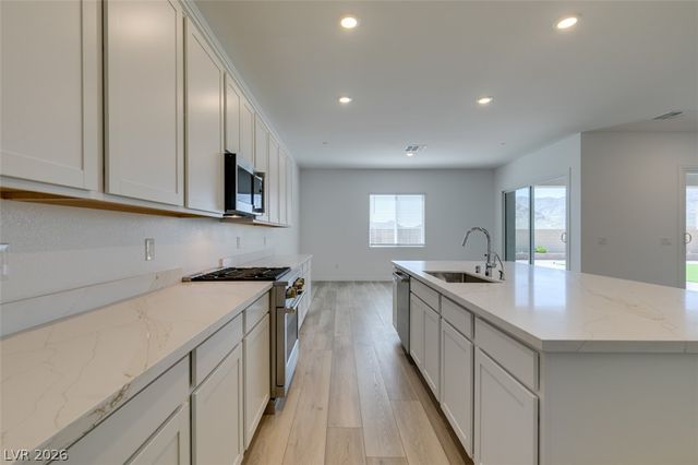 10869 Grace Landing Avenue, Las Vegas, NV 89166