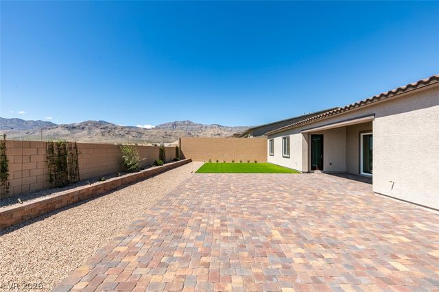 10869 Grace Landing Avenue, Las Vegas, NV 89166