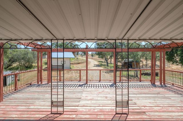 37667 Eagle Drive, Raymond, CA 93653