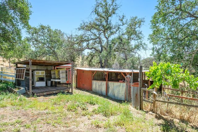 37667 Eagle Drive, Raymond, CA 93653
