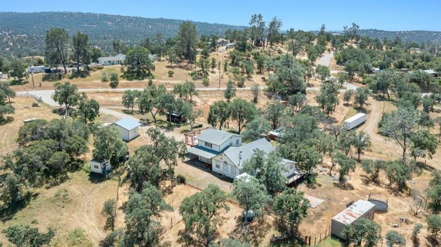 37667 Eagle Drive, Raymond, CA 93653