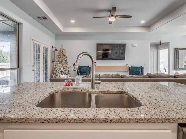 2252 County Road 1270, Blanchard, OK 73010