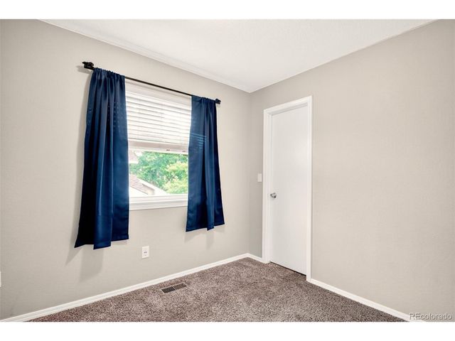 260 Wallace St, Colorado Springs, CO 80911