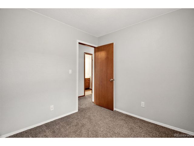260 Wallace St, Colorado Springs, CO 80911