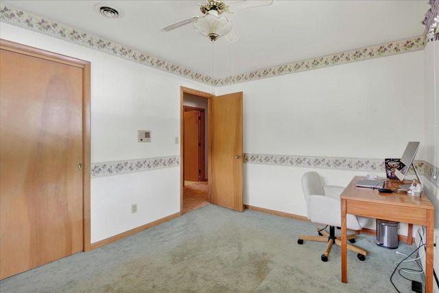 225 N Cairo Avenue, Jefferson, WI 53549