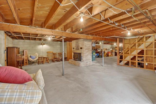 225 N Cairo Avenue, Jefferson, WI 53549