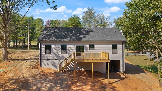 332 Country Hill Drive, Somerset, KY 42503