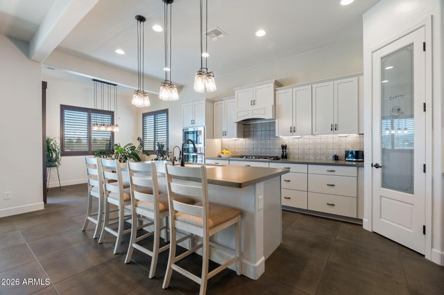7997 E BELLA VISTA Lane, Prescott Valley, AZ 86315