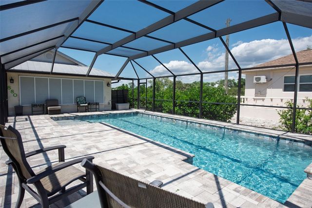 880 LEMON BAY DRIVE, Venice, FL 34293