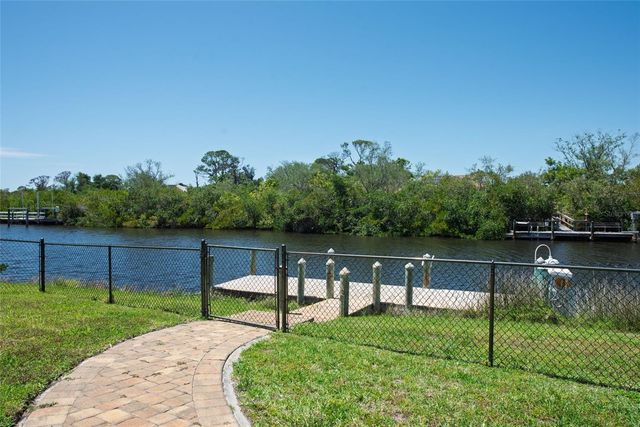 880 LEMON BAY DRIVE, Venice, FL 34293