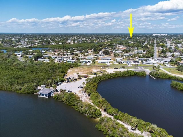 880 LEMON BAY DRIVE, Venice, FL 34293