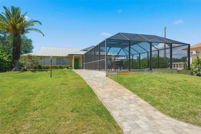 880 LEMON BAY DRIVE, Venice, FL 34293